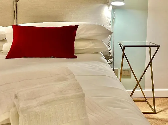 Conte Verde 1756 - Storie E Dimore *