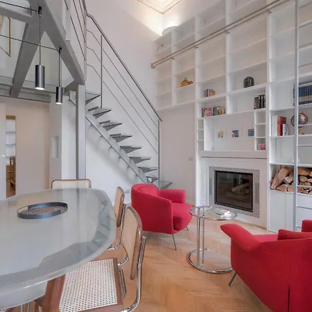 Conte Verde 1756 - Storie E Dimore * Torino